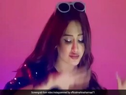 नोरा फतेही के 'नाच मेरी रानी' पर Mahira Sharma ने झूमकर किया डांस, देखें Video नोरा फतेही के 'नाच मेरी रानी' पर Mahira Sharma ने झूमकर किया डांस, देखें Video