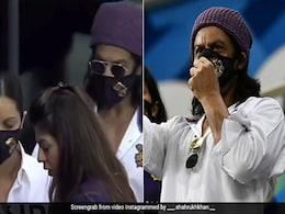 IPL 2020, RR vs KKR: शाहरुख खान परिवार के साथ टीम को चियर करने पहुंचे दुबई, खूब Viral हो रहे हैं Videos IPL 2020, RR vs KKR: शाहरुख खान परिवार के साथ टीम को चियर करने पहुंचे दुबई, खूब Viral हो रहे हैं Videos