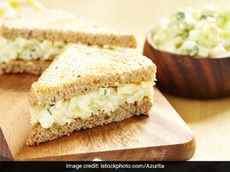 Cheese Egg Sandwich: Try This Cheesy Sandwich For A Quick And Yummy Breakfast