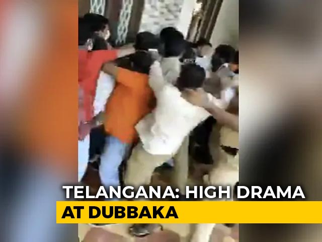 Rs. 18.67 Lakh Seized From BJP Candidate's Relative Ahead Of Telangana Bypoll