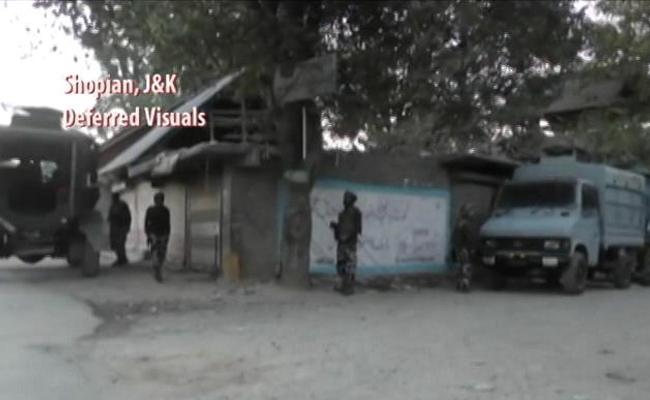 जम्मू कश्मीर: शोपियां में मुठभेड़, सुरक्षाबलों ने दो आतंकियों को किया ढेर