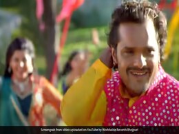 Bhojpuri Gana: खेसारी लाल यादव ने 'झुमका झुलनिया' सॉन्ग से मचाया धमाल, Video 6 करोड़ के पार Bhojpuri Gana: खेसारी लाल यादव ने 'झुमका झुलनिया' सॉन्ग से मचाया धमाल, Video 6 करोड़ के पार