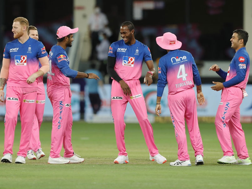 IPL 2020, DC vs RR: Jofra Archer Breaks Into "Bihu" Dance With Riyan Parag After Dismissing Prithvi Shaw. Watch