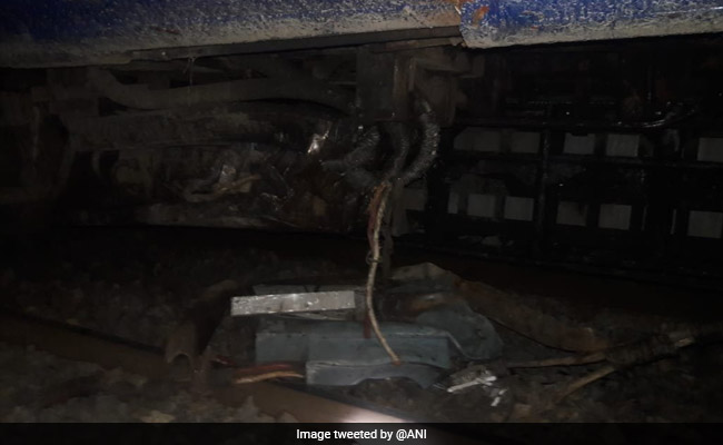 Two Coaches Of Gorakhpur-Kolkata Puja Special Train Derail In Bihar