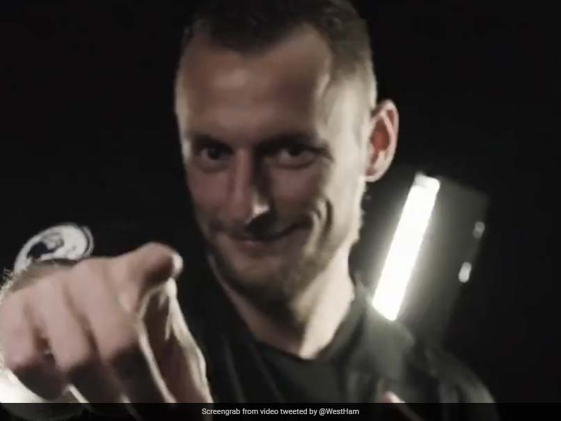 Premier League: West Ham Sign Czech Republic Defender Vladimir Coufal