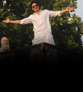 Shah Rukh Khan Was Asked If He Plans To Sell Mannat. His Reply