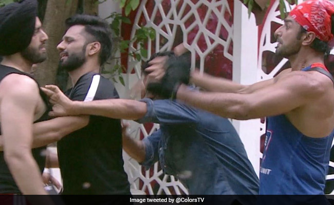 <i>Bigg Boss 14</i> Written Update October 14, 2020: Rift Between Shehzad Deol And Nishant Singh Malkani Because Of Immunity Task