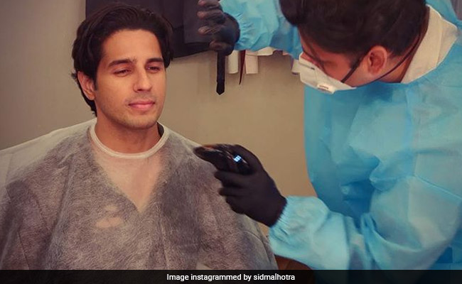 Sidharth Malhotra, Back At Work, Shares BTS Pic From The Sets Of <i>Shershaah</i>