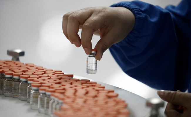 Indian Researchers Developing Effective Vaccines Against COVID-19 And HIV