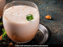 बिना चश्मे के देखने में होती है परेशानी तो आज से ही दूध के साथ मिलाकर पी लें ये चीज, महीने भर में दिखेगा असर बिना चश्मे के देखने में होती है परेशानी तो आज से ही दूध के साथ मिलाकर पी लें ये चीज, महीने भर में दिखेगा असर