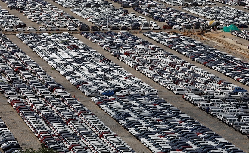 India's October Car, Motorbike Sales Skid As Dealers Caution Over Stock