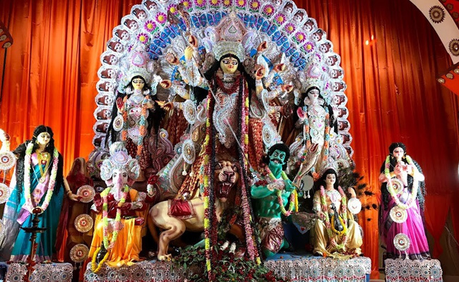 Puja Organisers To Seek Review Of 'Pandals No-Entry Zones' Order Today Puja Organisers To Seek Review Of 'Pandals No-Entry Zones' Order Today