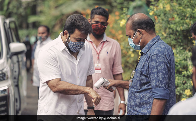 Trending: Mohanlal Shared This Pic From <i>Drishyam 2</i> Set