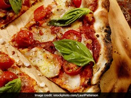 'Pizza' Trends On Twitter After Pizza Toppings Said To Attract 18% GST