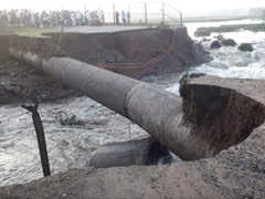 Hyderabad Battered By Heavy Overnight Rain, Flash Floods In Some Parts Hyderabad Battered By Heavy Overnight Rain, Flash Floods In Some Parts