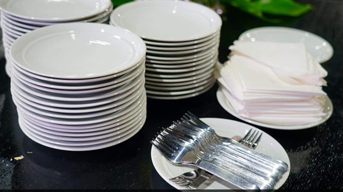 Heres The Correct Way To Dispose Off Tissues In A Restaurant NDTV Food