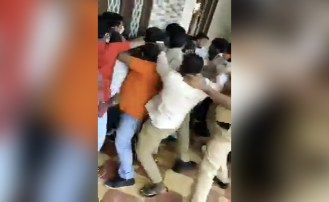 Political Blame Game In Telangana Ahead Of Bypolls After Rs18 Lakh Seized