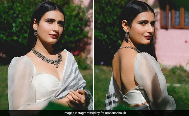 Fatima Sana Shaikh's Stunning Striped <i>Saree</i> And Sparkling Necklace Redefine Elegance