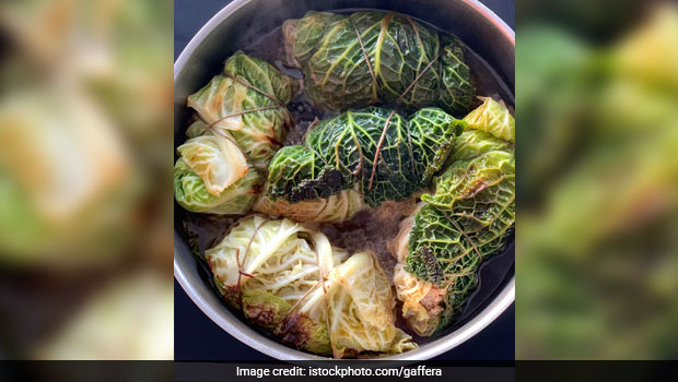 This Desi-Style Keto Paneer Roll Will Make Your Weight Loss Journey A Delicious Affair