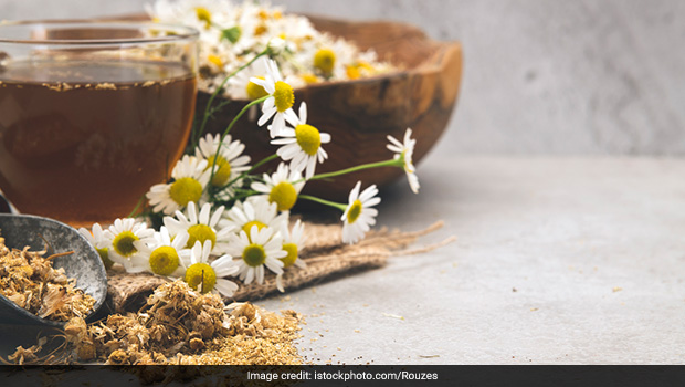 Stress-relief Herbs: एंजायटी और तनाव को तुरंत दूर करने में अद्भुत हो सकती हैं लैवेंडर और अश्वगंधा जैसी ये 7 जड़ी बूटियां