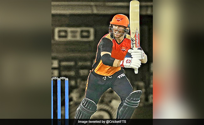 IPL 2020: डेविड वॉर्नर आईपीएल में SRH टीम के लिए सबसे ज्यादा रन बनाने वाले बल्लेबाज बने
