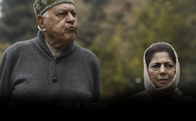 फारूक अब्दुल्ला के खिलाफ सार्वजनिक संपत्ति के ''अतिक्रमण'' का केस चलाने की मांग