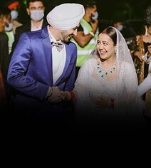 Trending: New Pics From Neha Kakkar And Rohanpreet's Wedding Reception Trending: New Pics From Neha Kakkar And Rohanpreet's Wedding Reception