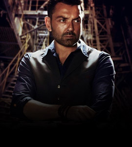 SRK Concocts A Crime Thriller, Adds Bobby Deol, Sanya, Vikrant To The Mix