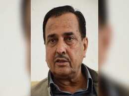 सांसद ने कहा, गरीब मजदूरों को हज यात्रा के लिए आयकर रिटर्न की बाध्यता अलोकतांत्रिक सांसद ने कहा, गरीब मजदूरों को हज यात्रा के लिए आयकर रिटर्न की बाध्यता अलोकतांत्रिक