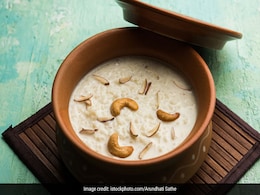 Dussehra 2020 Special Mewa Kheer: दशहरे पर मेहमानों को खिलाएं ये स्पेशल मेवा खीर, जानें पूरी रेसिपी Dussehra 2020 Special Mewa Kheer: दशहरे पर मेहमानों को खिलाएं ये स्पेशल मेवा खीर, जानें पूरी रेसिपी