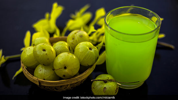 Diabetes Management: This 3-Ingredient <i>Amla</i> Tea Can Be A Perfect Addition To Your Morning Rituals