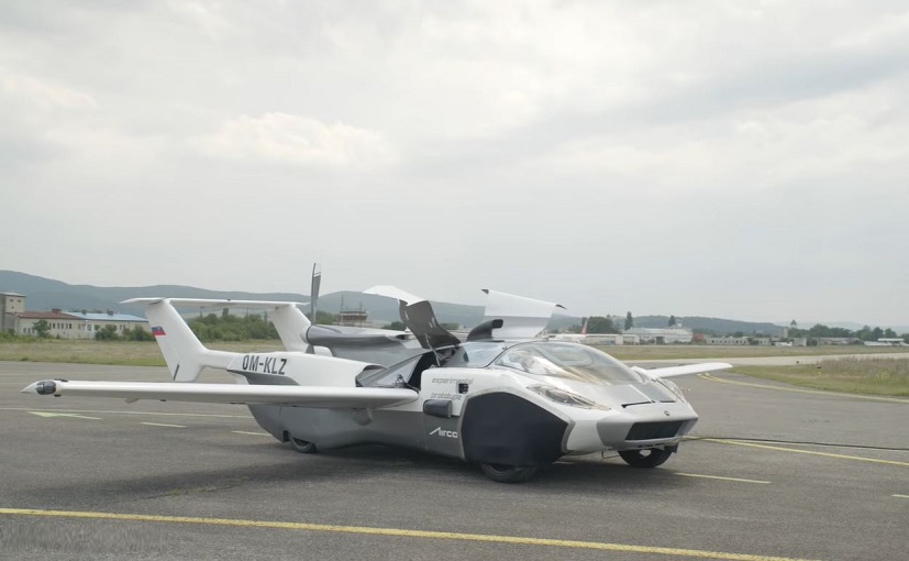 This Car Transforms Into An Airplane In 3 Minutes