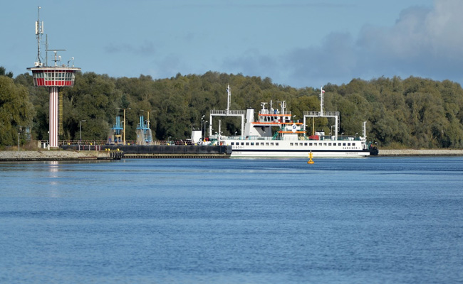 Polish Divers To Defuse World War II "Earthquake Bomb"