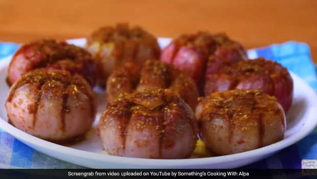 Watch: Try <i>Bharwan Pyaz Ki Sabzi</i> - A Simple Yet Yummy Stuffed Onion Recipe