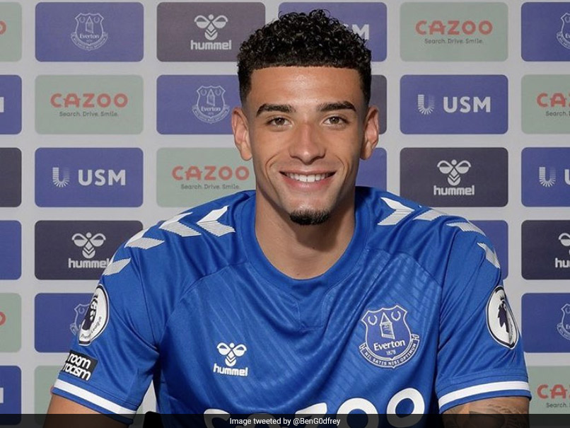 Premier League Pacesetters Everton Sign Norwich Defender Ben Godfrey