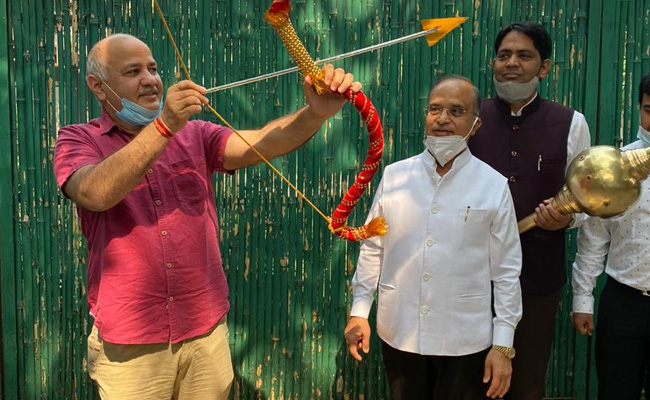 Covid, Pollution Biggest Evils: Delhi Minister's Dussehra Message