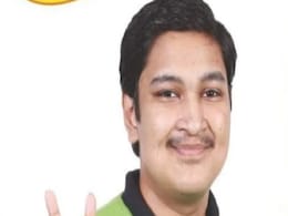 दो साल से घर नहीं गए थे NEET टॉपर शोएब आफताब, पिता से किया था ये वादा दो साल से घर नहीं गए थे NEET टॉपर शोएब आफताब, पिता से किया था ये वादा