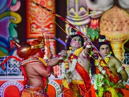 अब दिल्ली में रात 12 बजे तक बजाओ लाउडस्पीकर, सीएम रेखा गुप्ता ने नवरात्रि पर कर दिया बड़ा ऐलान अब दिल्ली में रात 12 बजे तक बजाओ लाउडस्पीकर, सीएम रेखा गुप्ता ने नवरात्रि पर कर दिया बड़ा ऐलान