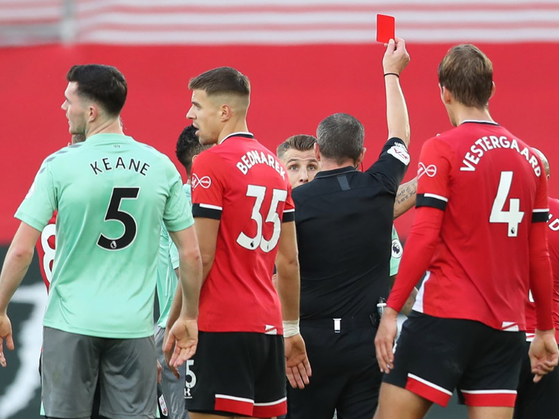 Carlo Ancelotti Slams "Joke" Red Card As Southampton End Everton's Unbeaten Start