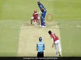 IPL 2020: पंड्या और पोलार्ड का आखिरी ओवर में 'आतंक', 6 गेंद पर जड़ डाले 25 रन - देखें पूरा Video IPL 2020: पंड्या और पोलार्ड का आखिरी ओवर में 'आतंक', 6 गेंद पर जड़ डाले 25 रन - देखें पूरा Video