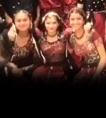 Can You Spot Anushka Sharma In This Throwback Pic From Her School Days? Can You Spot Anushka Sharma In This Throwback Pic From Her School Days?