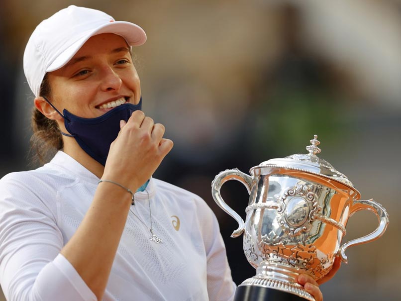 French Open: Iga Swiatek Beats Sofia Kenin To Win Maiden Grand Slam Title