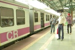 Mumbai Local Trains Affected Amid Large-Scale Power Failure Mumbai Local Trains Affected Amid Large-Scale Power Failure