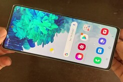 Samsung Galaxy S20 Fan Edition Unboxing: Exynos 990 SoC, 8GB RAM, 128GB Storage At Rs. 49,999 Samsung Galaxy S20 Fan Edition Unboxing: Exynos 990 SoC, 8GB RAM, 128GB Storage At Rs. 49,999