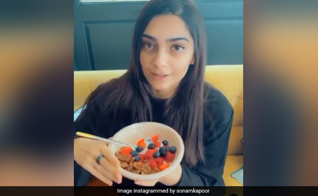 Watch: Sonam Kapoor Reveals Her Go-To Breakfast Meal On PCOS Diet, Plus Other Diet Tips