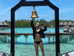 Just A Pic Of Taapsee Pannu 'Ringing Out The Bad Times' In Maldives