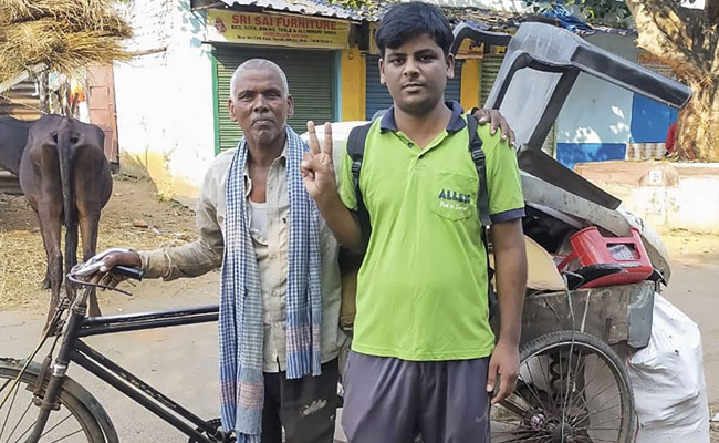 Scrap Dealer's Son Clears Medical Entrance Test In Ninth Attempt