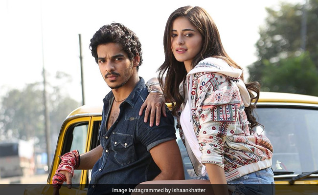 <I>Khaali Peeli</i> Movie Review:  Ananya Panday, Ishaan Khatter's Film Is A Soggy Affair