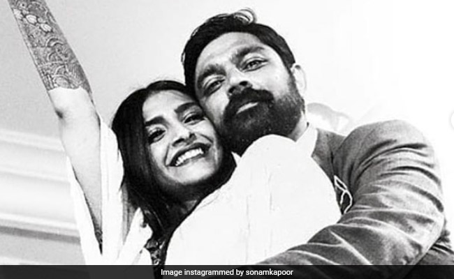 In Pics: Sonam, Anil And Sunita Kapoor's Wishes For Birthday Boy Karan Boolani