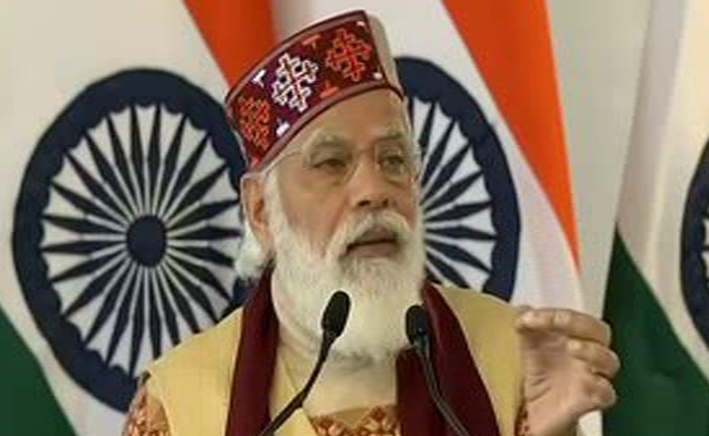 'अटल जी की सरकार जाने के बाद, जैसे इस काम को भी भुला दिया गया', रोहतांग में पीएम मोदी